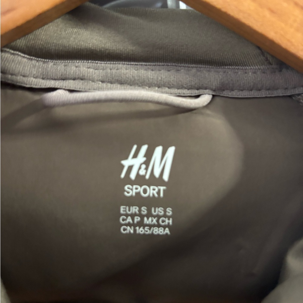 h&m puffer hooded lightweight outdoor jacket in dark beige, size small - Picture 6 of 10